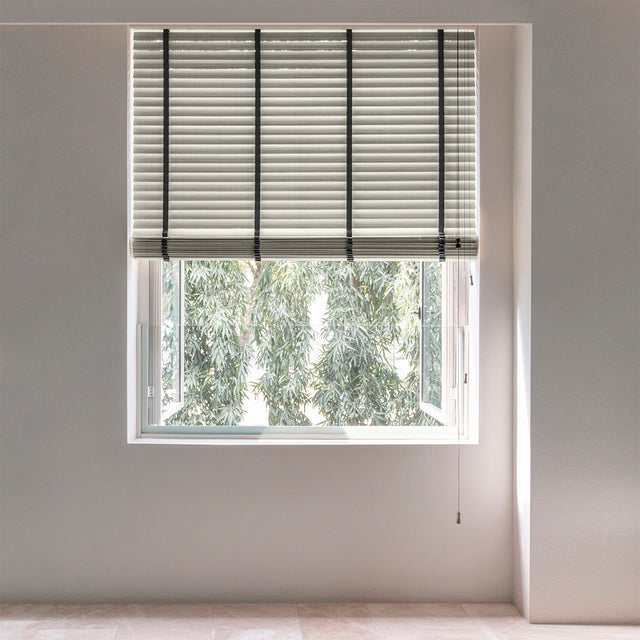Sorrel Venetian Blinds