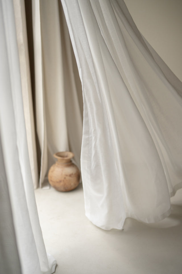 Classic White Sheer Curtain (1 pair)